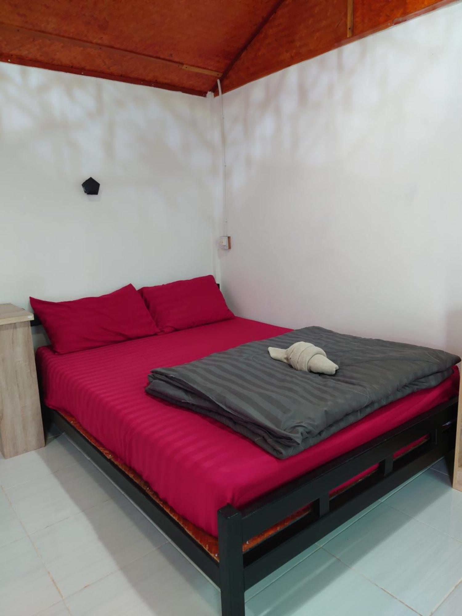 บ้านดินโฮมสเตย์ ปางอุ๋ง Ban Huai Makhuea Som Quarto foto